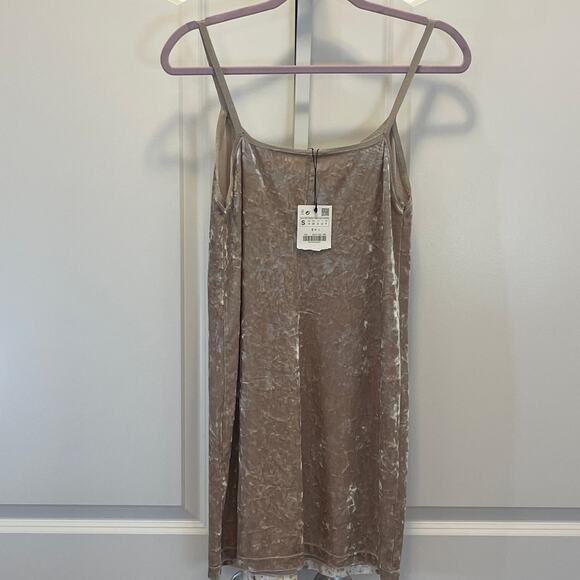 NWT Zara Crush Velvet Holiday Party Dress - Women Size S - Champagne Gold - Picture 6 of 6